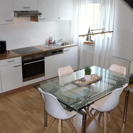 Moderne Mit Balkon In Ruhiger Lage Grömitz