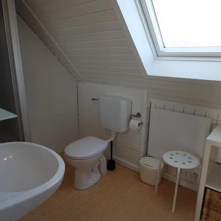 Moderne Mit Balkon In Ruhiger Lage Apartmán